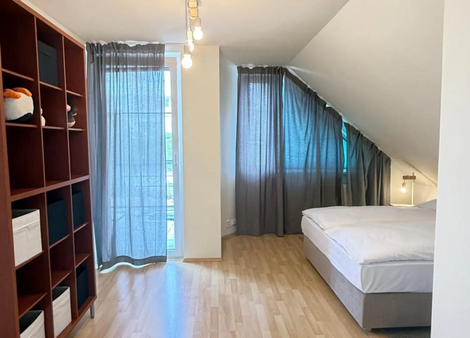 Apartment Diamondvilla, 4 Bedroom Apartment, Garden & Spa Prague Czech Republic