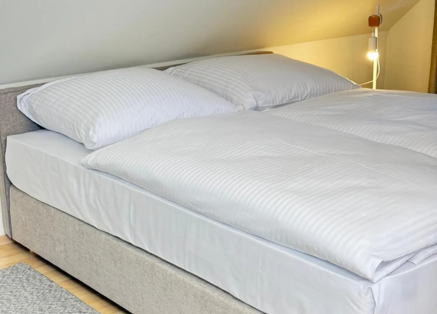 Diamondvilla, 4 Bedroom Apartment, Garden & Spa Prague Apartment